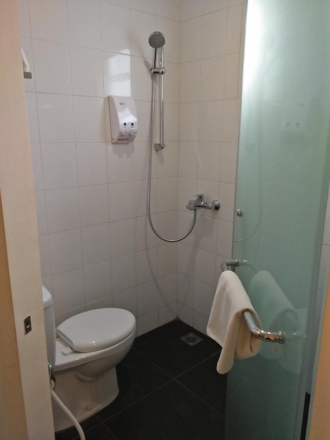 Kitara Hotel Jakarta Exteriör bild